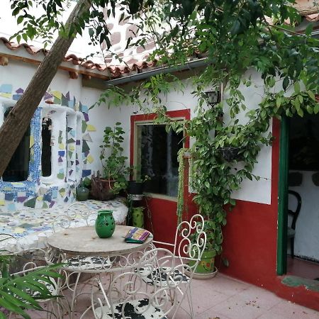 Ecoartejeda Cave House Guest House ภายนอก รูปภาพ