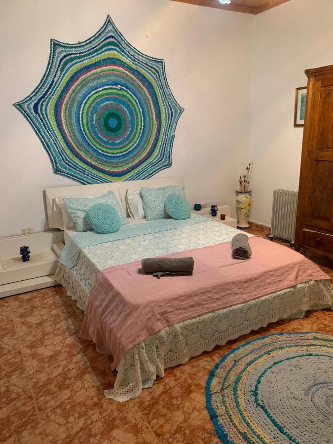 Ecoartejeda Cave House Guest House ภายนอก รูปภาพ